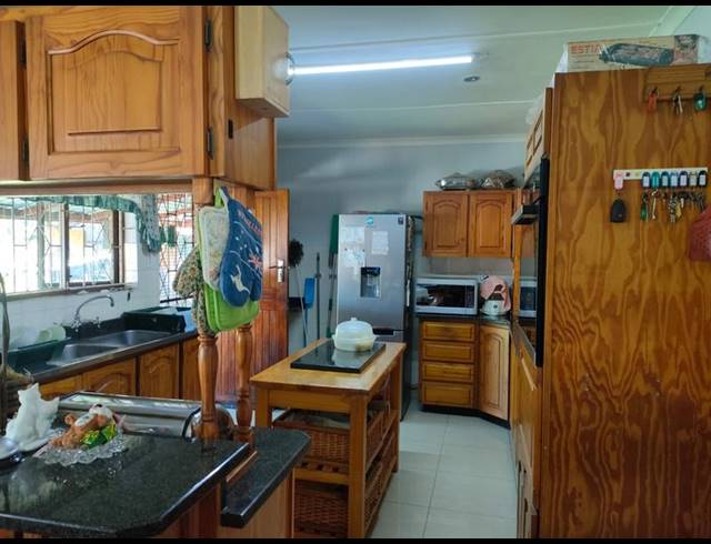 3 BEDROOM HOUSE FOR SALE IN HILLARY